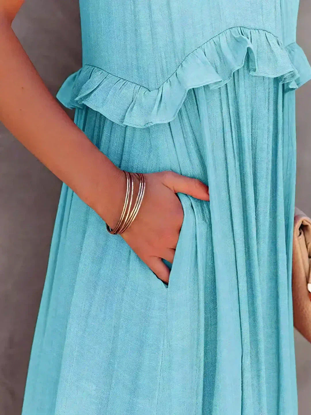 Women's Sleeveless Ruffle Day-to-Evening Midi Dress