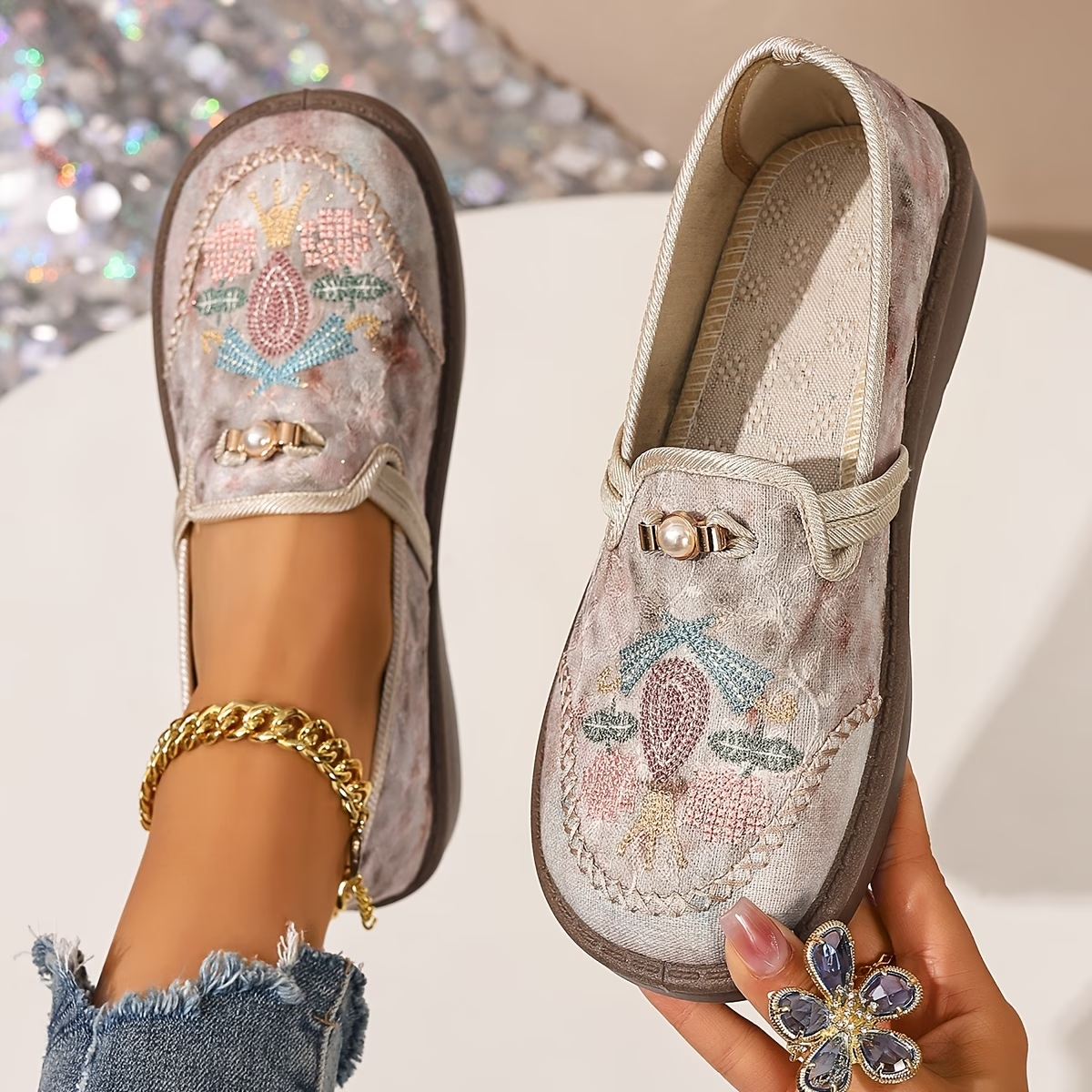 Women's Embroidered Floral Loafers