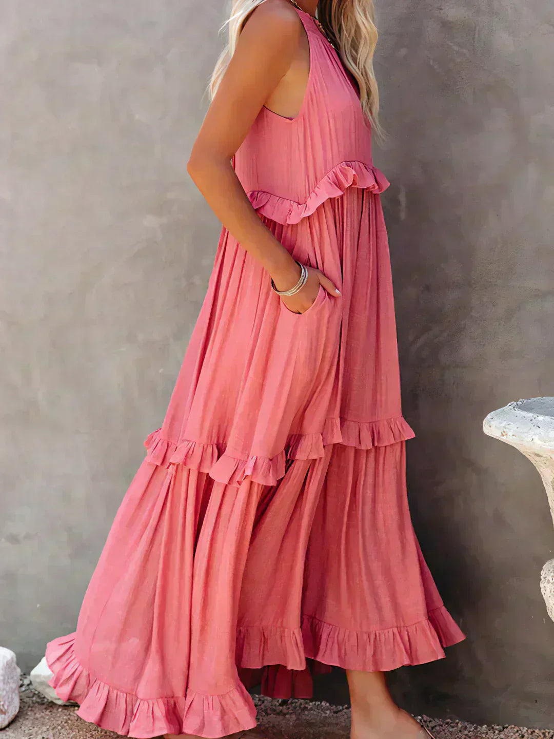 Women's Sleeveless Ruffle Day-to-Evening Midi Dress