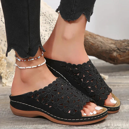 Women's Flat Sandals