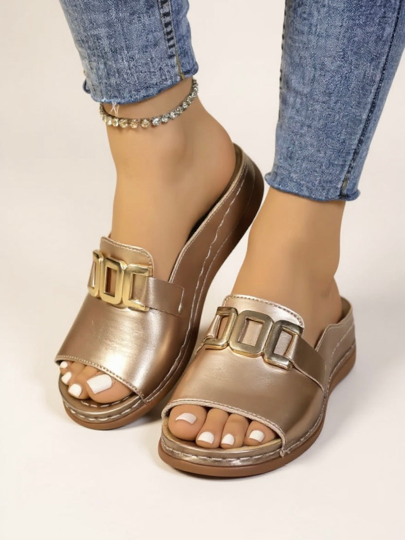 Women's Cushioned Buckle Slides