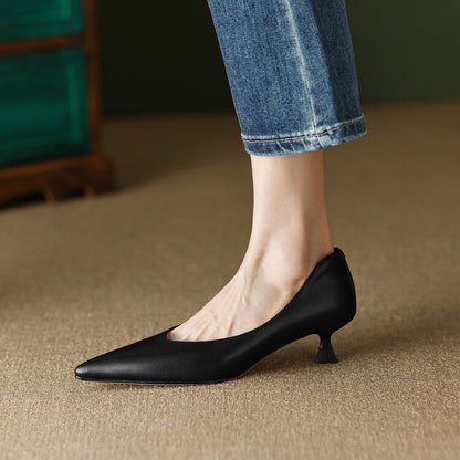 Women's Kitten Heel Pointed Toe Pumps