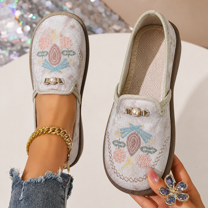 Women's Embroidered Floral Loafers